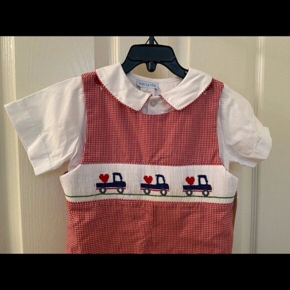 Vive La Fete Boys Smocked Valentines Day Red Gingham Shortall Set Size 3 NWT - Picture 3 of 7
